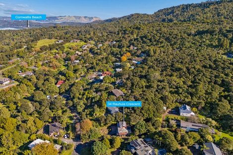 Photo of property in 34 Rauhuia Crescent, Parau, Auckland, 0604