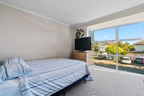 Photo of property in 27 The Track, Takanini, 2112