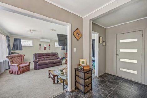 Photo of property in 92 Turner Drive, Western Heights, Rotorua, 3015