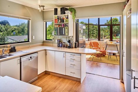 Photo of property in 12 Matatua Road, Raumati Beach, Paraparaumu, 5032