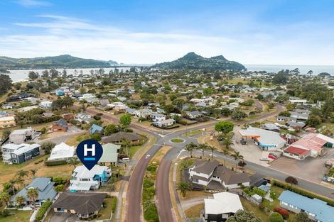 Photo of property in 140 Vista Paku, Pauanui, Hikuai, 3579