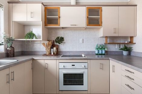 Photo of property in 6 Golden Heights, Hairini, Tauranga, 3112