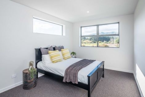 Photo of property in 14 Te Heke Place, Waikanae, 5036