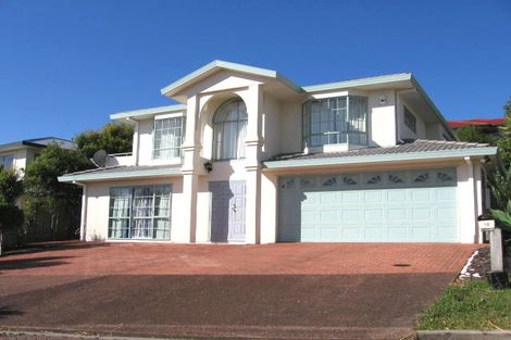 Photo of property in 18 Mandeville Place, Unsworth Heights, Auckland, 0632