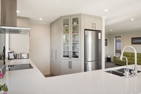 Photo of property in 25 Wanderers Avenue, Brightwater, 7022