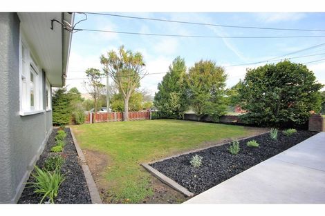 Photo of property in 7 Clouston Street, Saint Martins, Christchurch, 8022