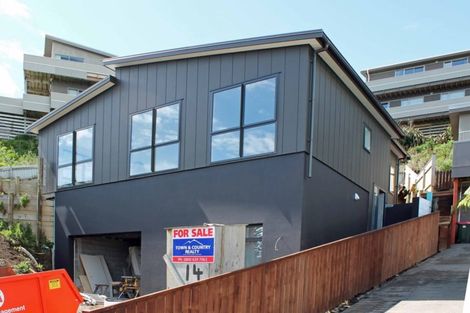 Photo of property in 14 Lavender Close, Spotswood, New Plymouth, 4310