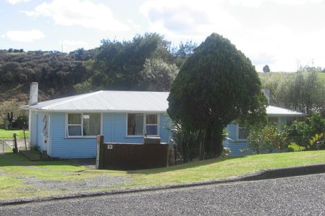 Photo of property in 5 Belton Place, Hikurangi, 0114