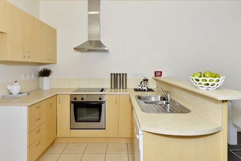 Photo of property in 23/11 The Avenue, Albany, Auckland, 0632