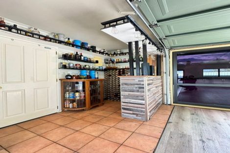 Photo of property in 180 Settlement Road, Papakura, 2110