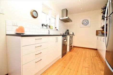 Photo of property in 51 Hilling Street, Titirangi, Auckland, 0604