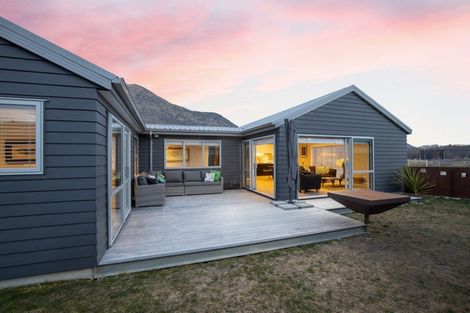 Photo of property in 30 Sandford Terrace, Lower Shotover, Queenstown, 9304
