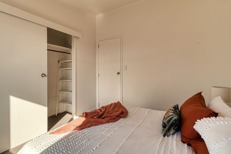 Photo of property in 68 Simla Avenue, Havelock North, 4130