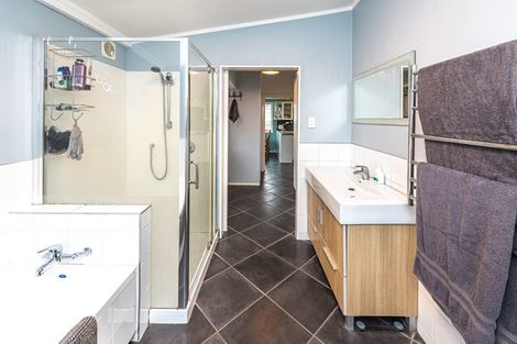 Photo of property in 19 Kaikokopu Road, Aramoho, Whanganui, 4500