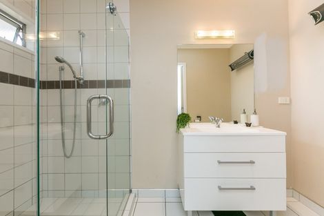 Photo of property in 5 Sheehan Street, Bay View, Napier, 4104