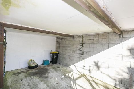 Photo of property in 15b Lenox Grove, Johnsonville, Wellington, 6037