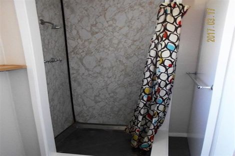 Photo of property in 18 Waipapa Terrace, Hataitai, Wellington, 6021