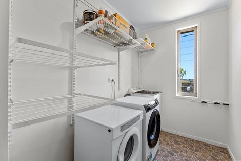 Photo of property in 301 Ranganui Road, Kaiwaka, 0573