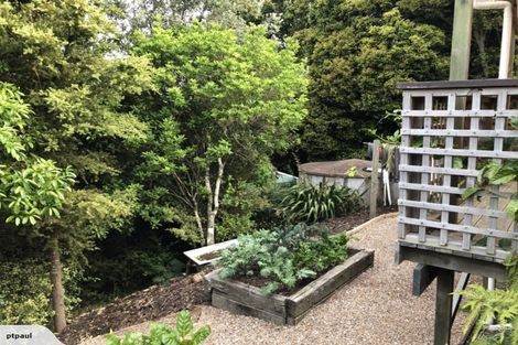 Photo of property in 14 Wellington Road, Surfdale, Waiheke Island, 1081