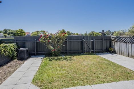 Photo of property in 38d Weraroa Road, Levin, 5510