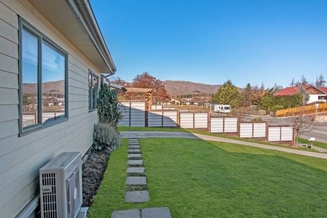 Photo of property in 3 Waenga Drive, Cromwell, 9310