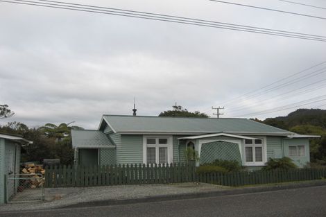 Photo of property in 1 Seddon Street, Runanga, 7803