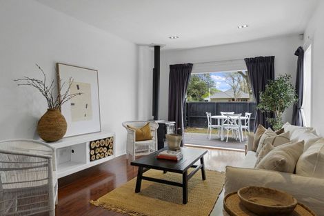 Photo of property in 130 Saint Martins Road, Saint Martins, Christchurch, 8022