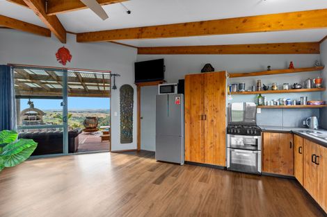 Photo of property in 663 Bickerstaffe Road, Maungaturoto, 0587