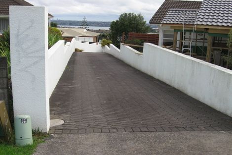 Photo of property in 1/70 Bleakhouse Road, Howick, Auckland, 2014