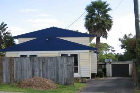 Photo of property in 11 Drome View Place, Beach Haven, Auckland, 0626