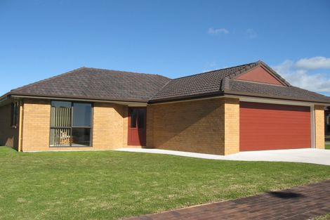 Photo of property in 19 Halyard Loop, Haruru, 0204