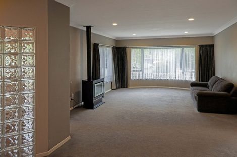 Photo of property in 25 Dunns Street, Silverstream, Upper Hutt, 5019