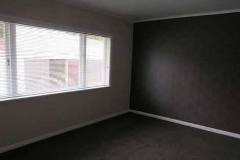 Photo of property in 27 Strowan Avenue, Fairfield, Hamilton, 3214