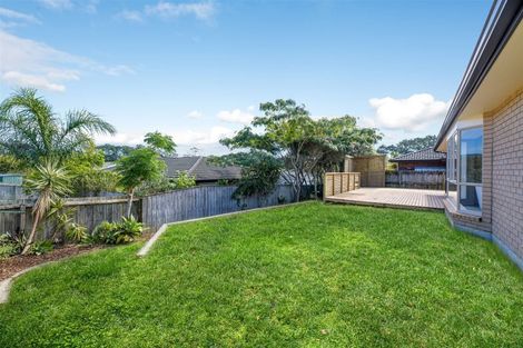 Photo of property in 8 Brookwood Drive, Henderson, Auckland, 0612