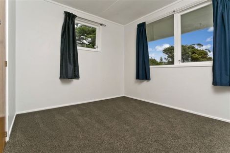 Photo of property in 1/114 Verran Road, Birkdale, Auckland, 0626