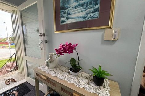 Photo of property in 46 Bellfield Road, Opaheke, Papakura, 2113