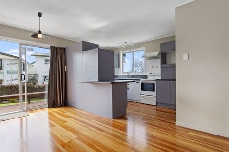 Photo of property in 129 Kingswood Road, Brookfield, Tauranga, 3110