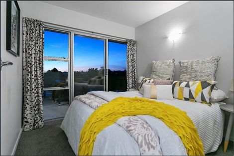 Photo of property in 3 Dunraven Place, Torbay, Auckland, 0630