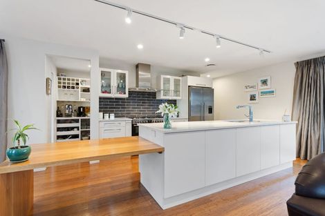 Photo of property in 7 Waterstock Way, Parklands, Christchurch, 8083