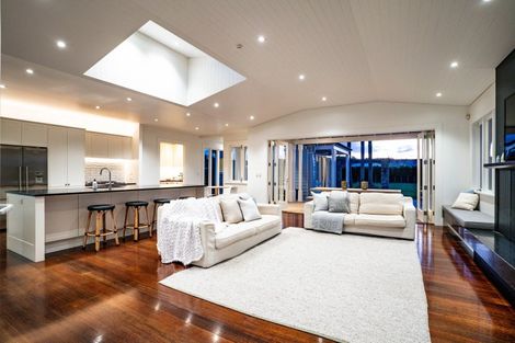 Photo of property in 27 Mains Avenue, Kensington, Whangarei, 0112