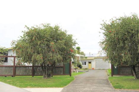 Photo of property in 9 Kenneth Avenue, Whitianga, 3510