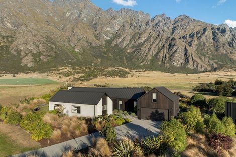 Photo of property in 36 Mckellar Drive, Jacks Point, Queenstown, 9371
