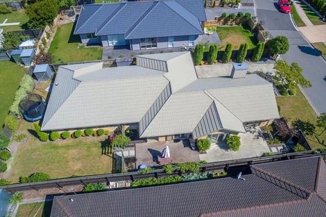 Photo of property in 1 Bayliss Close, Northwood, Christchurch, 8051