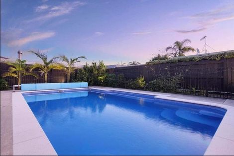 Photo of property in 64 Oriental Parade, Papamoa Beach, Papamoa, 3118