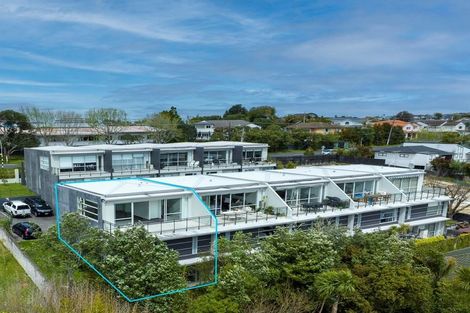 Photo of property in 6/49 Browns Road, Browns Bay, Auckland, 0630