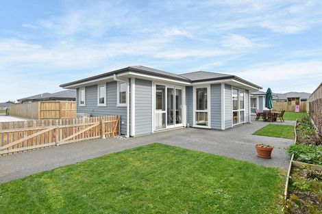 Photo of property in 58 Cassino Street, Rangiora, 7400