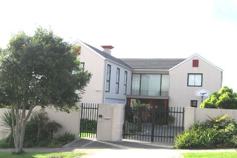 Photo of property in 14 Corriedale Place, Somerville, Auckland, 2014