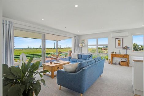 Photo of property in 22 Elley Drive, Carters Beach, Westport, 7825