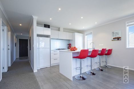 Photo of property in 7 Orchard Terrace, Riverhead, 0820