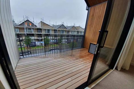 Photo of property in 4/117 Buckley Avenue, Hobsonville, Auckland, 0616